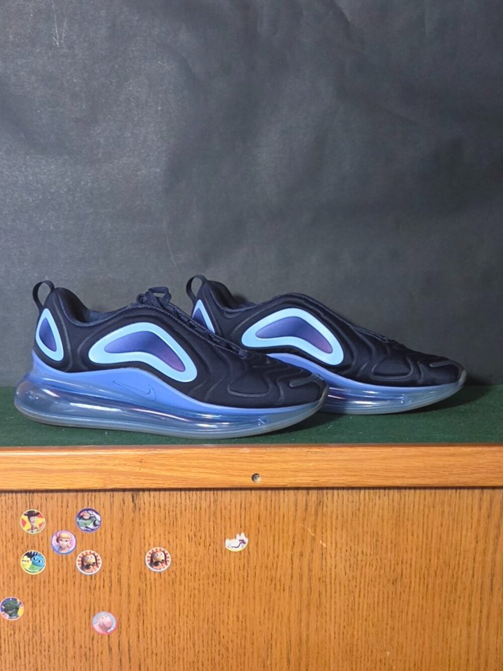 Nike Air Max 720 Black Purple Iridescent Sneakers